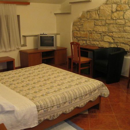 Apartments Lav Porec Exterior photo